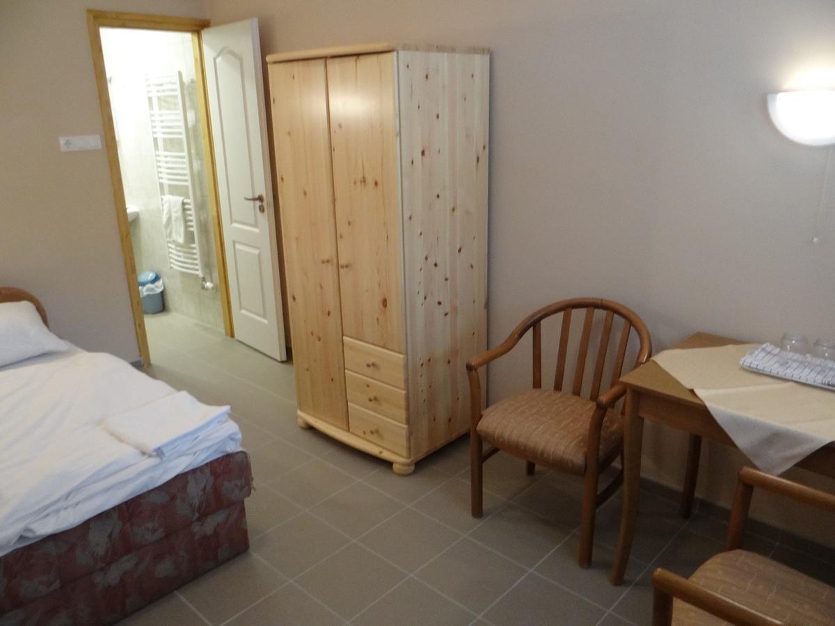 Thermal Motel Kiskunmajsa Εξωτερικό φωτογραφία
